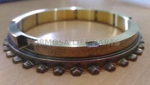 SYNCHRONIZER RING TRANSMISSION PARTS